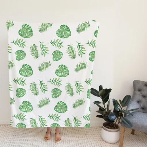 Tropical Green Leaves Pattern Fleece Blanket