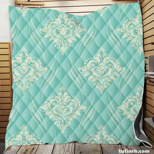 Vintage Damask Design Quilt Blanket