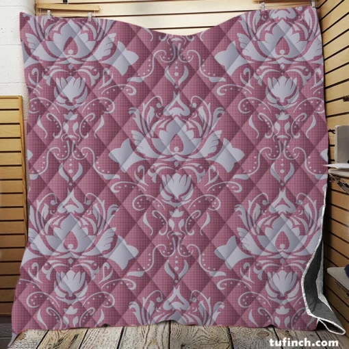 Vintage Floral Damask Pattern Quilt Blanket