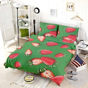 Vintage Strawberries In Slices Bedding Set