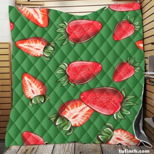 Vintage Strawberries In Slices Quilt Blanket