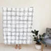 Wavy Double Grid Checkered Pattern Fleece Blanket