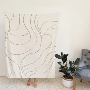 Wavy Minimalist In Off White Fleece Blanket