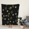 White Aralia Flower Pattern Fleece Blanket