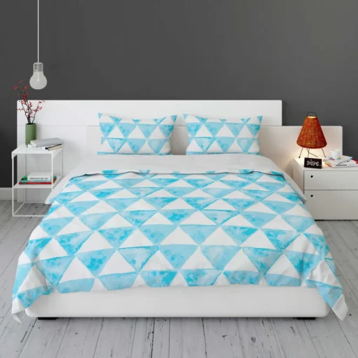 White Blue Triangle Design Bedding Set 1