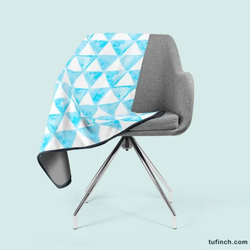 White Blue Triangle Design Fleece Blanket 2