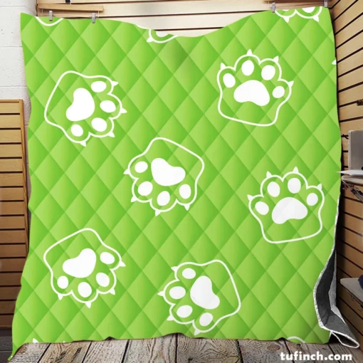 White Cat Paw Print In Green Background Quilt Blanket