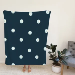 White Polka Dots Pattern Fleece Blanket