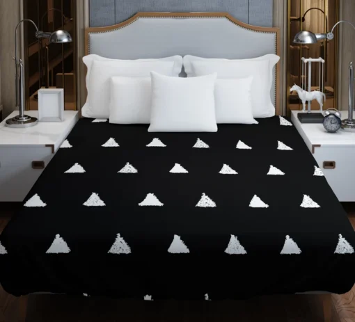 White Small Triangle Black Background Duvet Cover