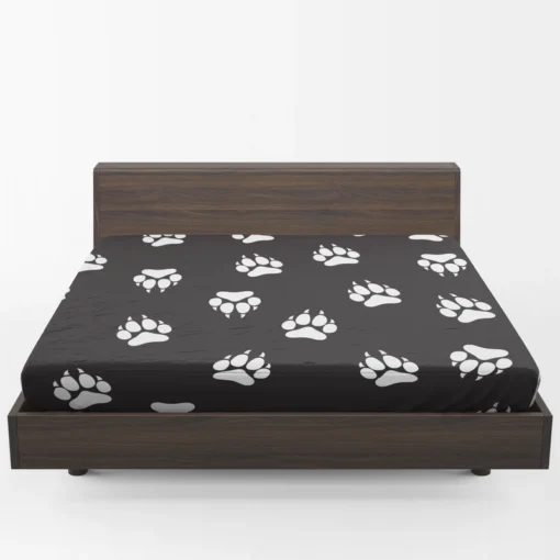 Wolf Footprint Black & White Fitted Sheet 1