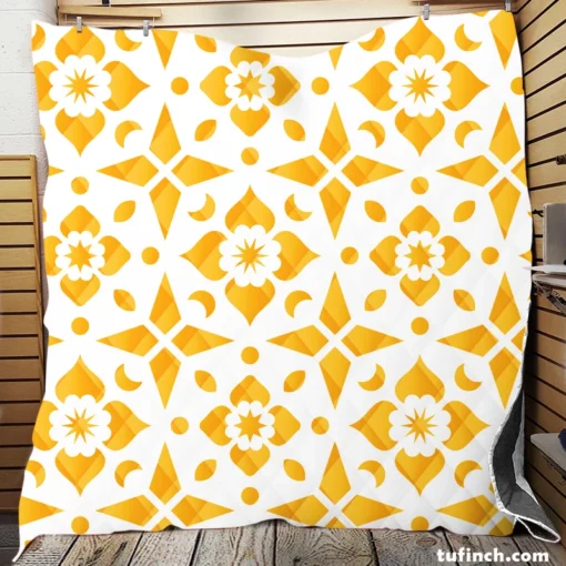 Yellow White Batik Ethnic Pattern Quilt Blanket